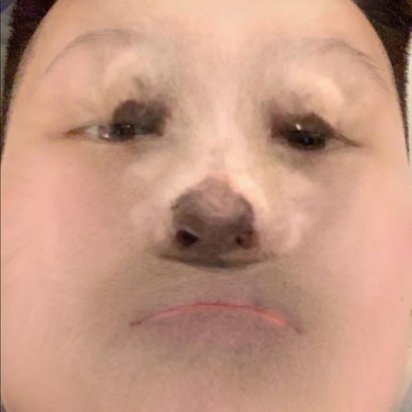 Meet your Posher, Christina - Picture 1 of 1